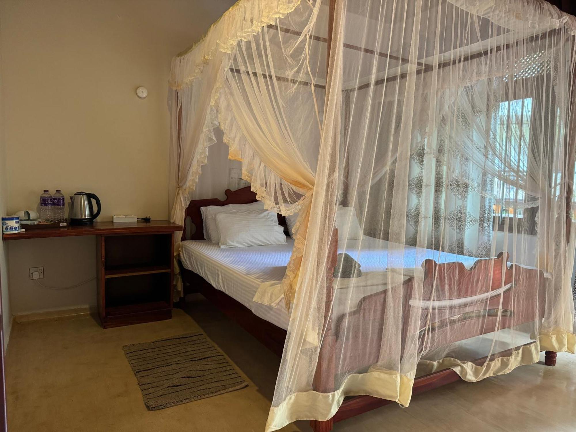 Brinkhouse Guesthouse , Unawatuna Beach Kültér fotó