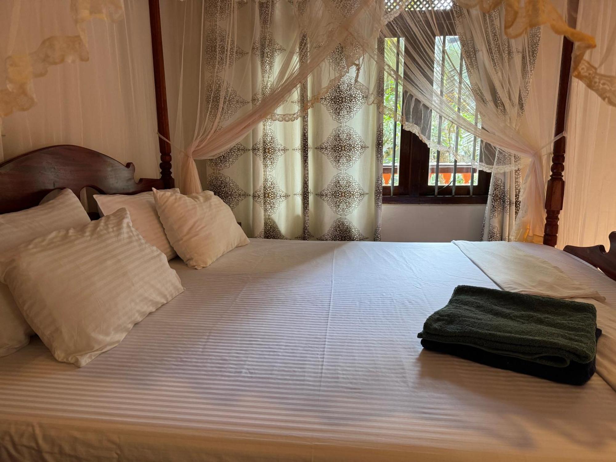 Brinkhouse Guesthouse , Unawatuna Beach Kültér fotó