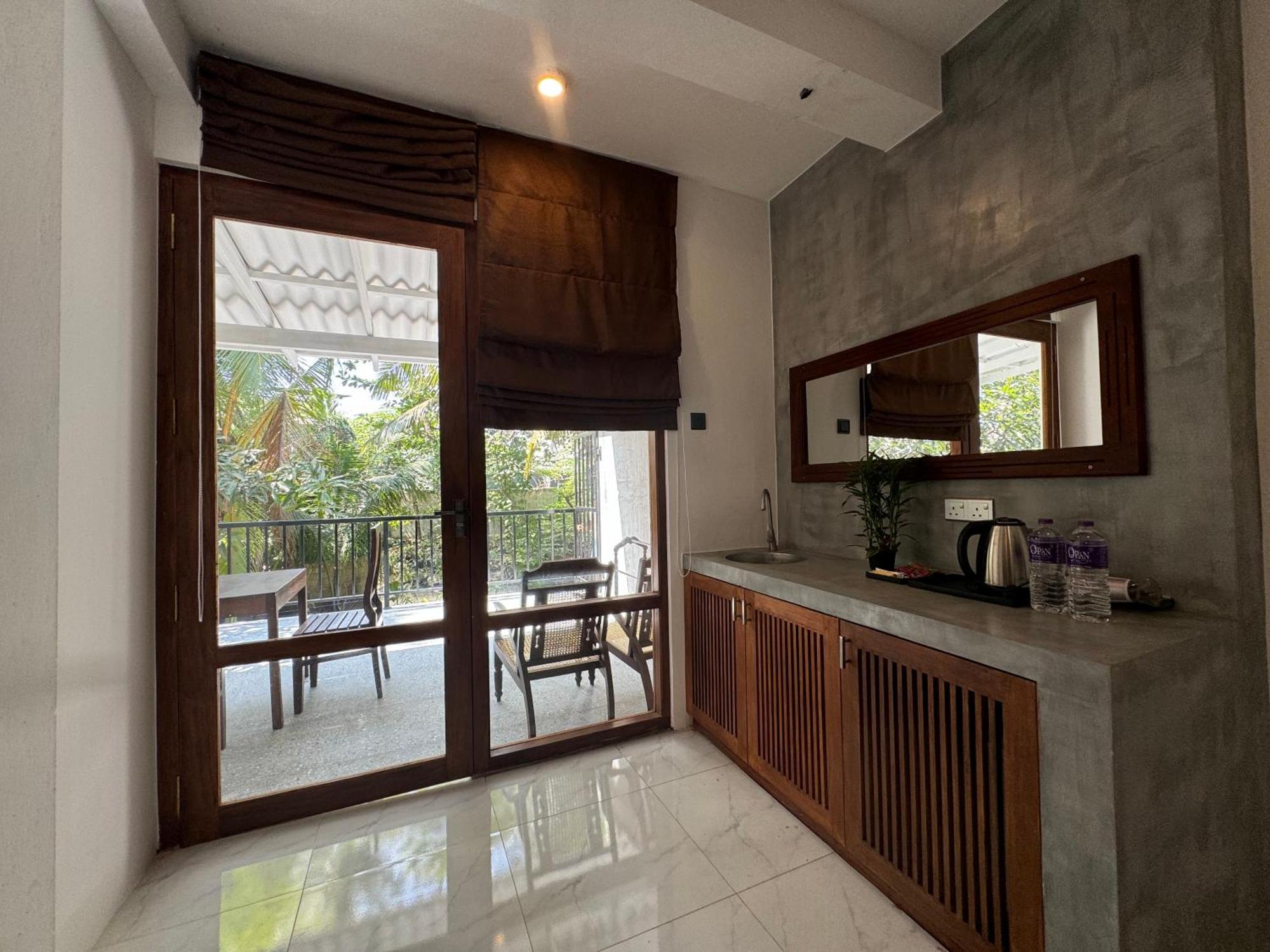 Brinkhouse Guesthouse , Unawatuna Beach Kültér fotó
