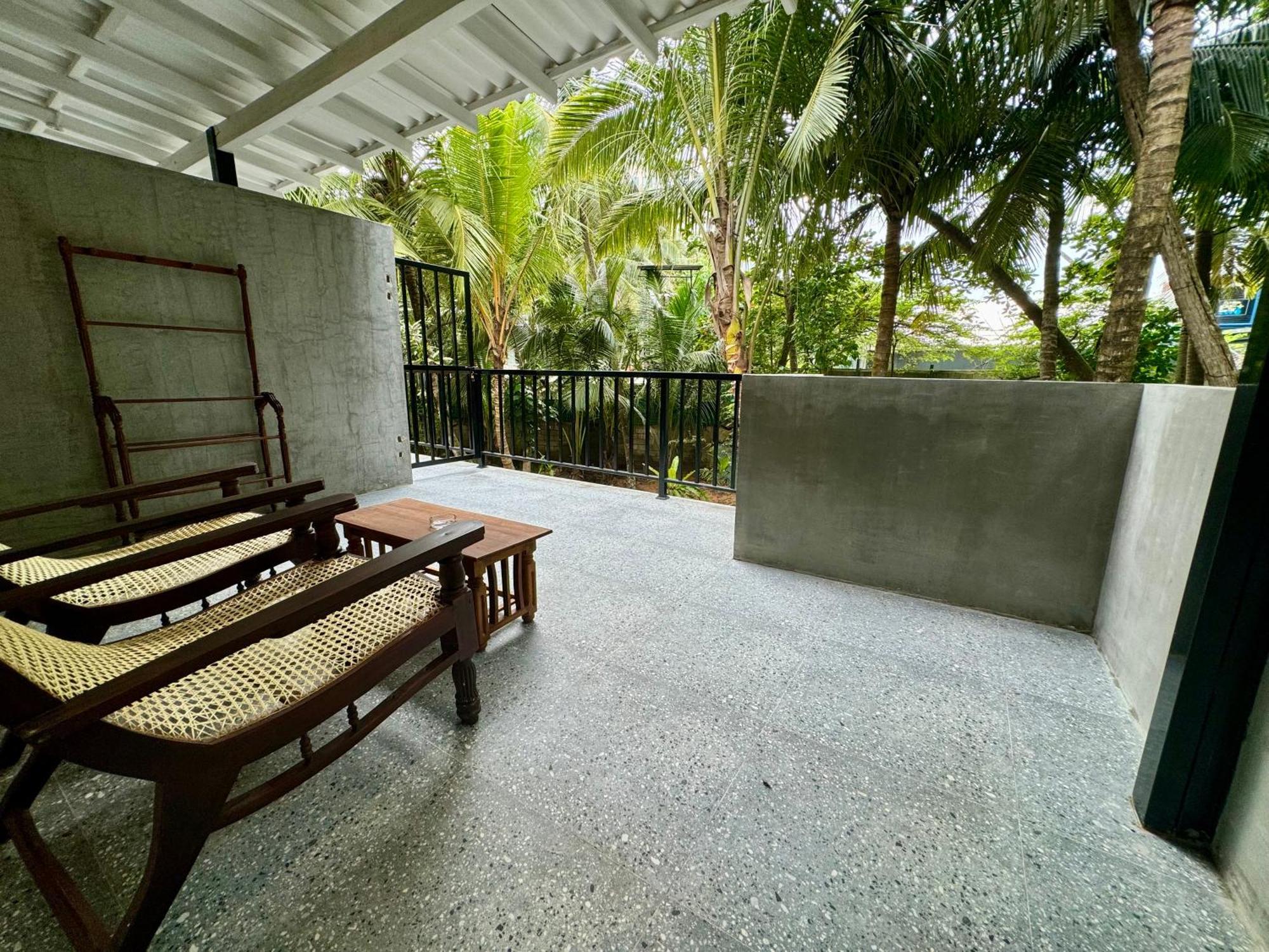 Brinkhouse Guesthouse , Unawatuna Beach Kültér fotó
