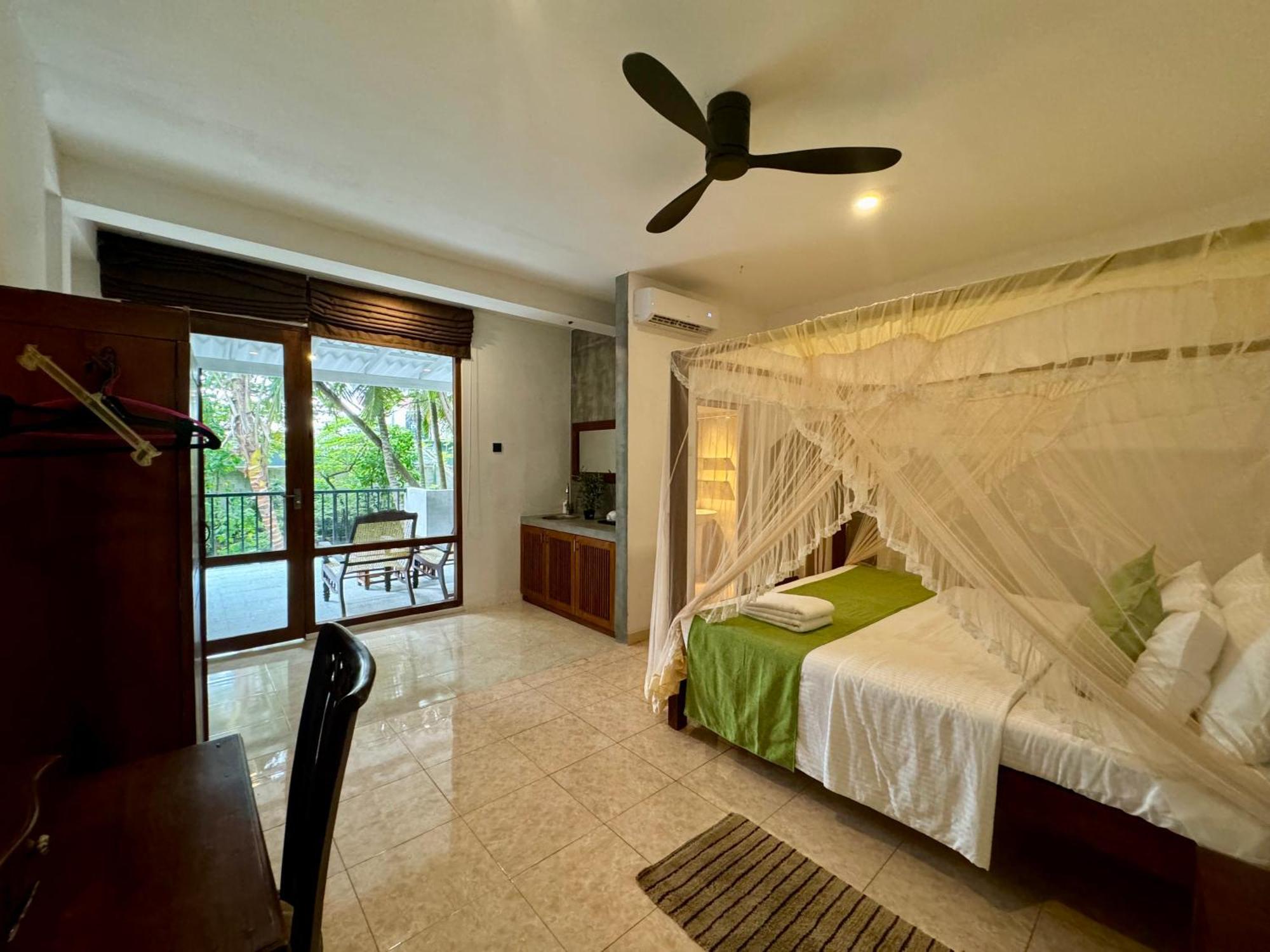 Brinkhouse Guesthouse , Unawatuna Beach Kültér fotó