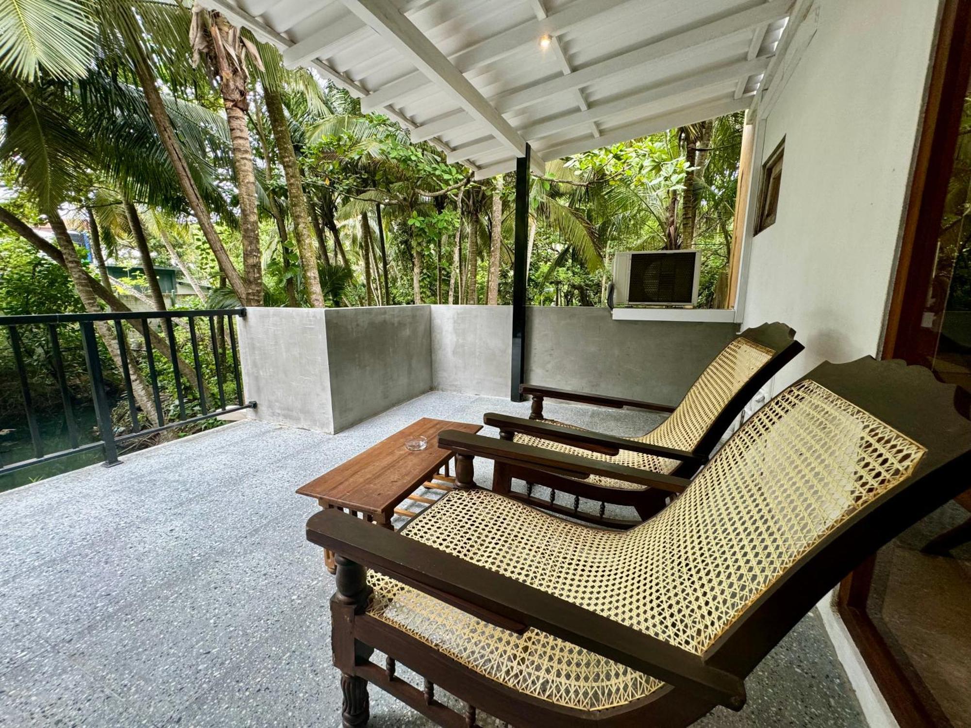 Brinkhouse Guesthouse , Unawatuna Beach Kültér fotó